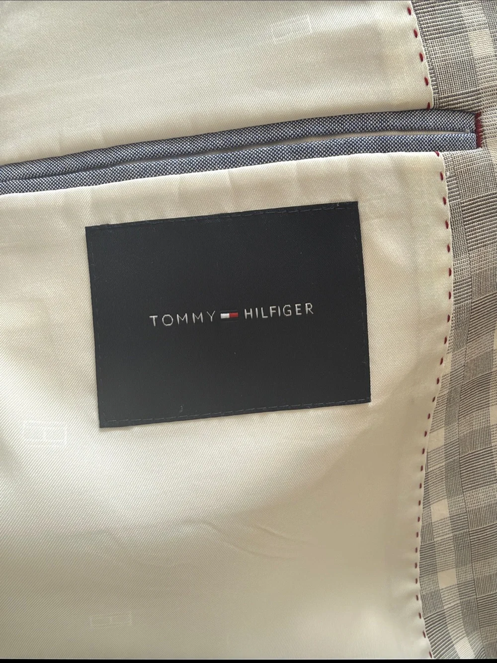 Tommy Hilfiger Light Gray Plaid Sport Coat